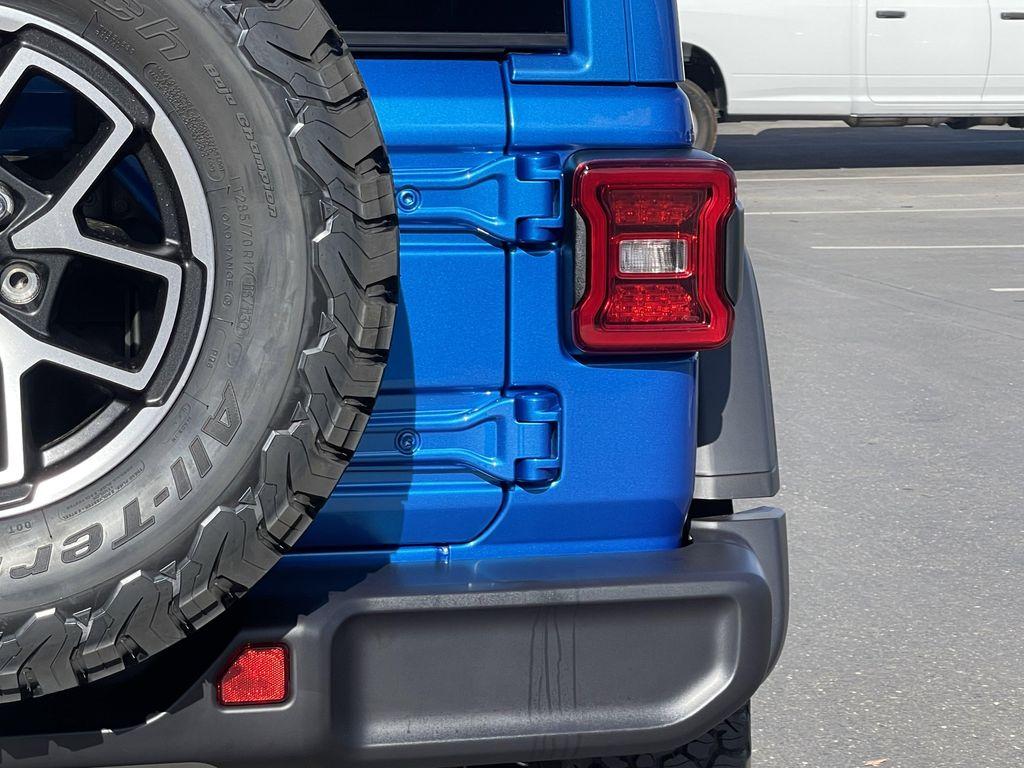 new 2026 Jeep Wrangler car, priced at $59,915