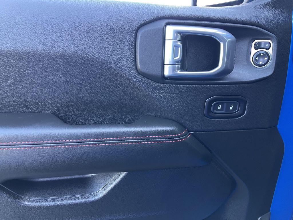 new 2026 Jeep Wrangler car, priced at $59,915