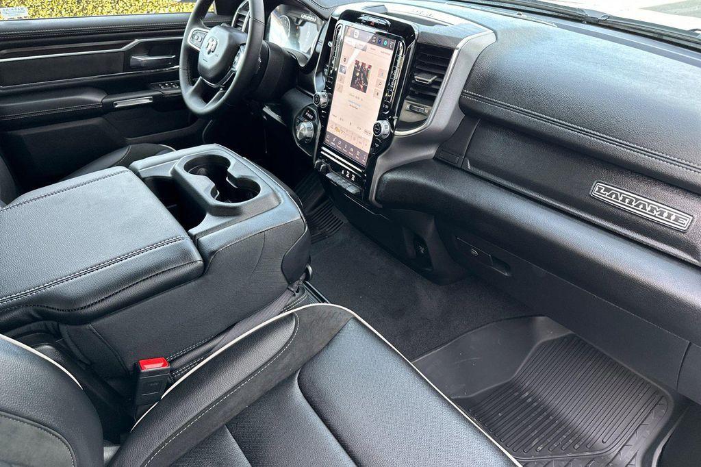 new 2025 Ram 1500 car, priced at $52,723