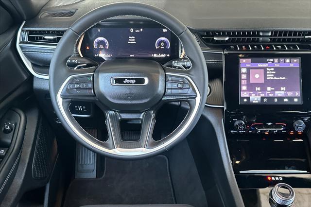 new 2025 Jeep Grand Cherokee L car, priced at $40,039