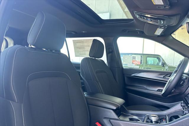 new 2025 Jeep Grand Cherokee L car, priced at $40,039