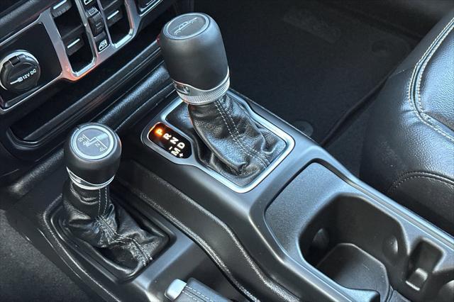 new 2025 Jeep Gladiator car, priced at $45,435