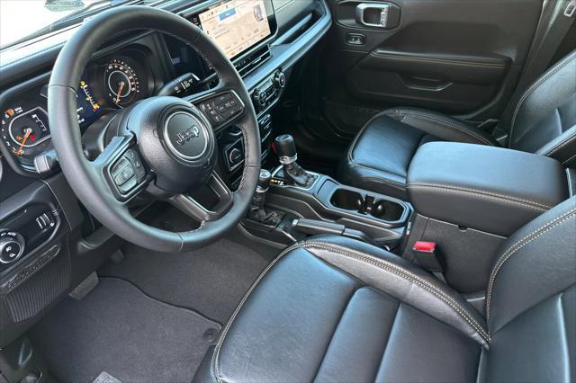 new 2025 Jeep Gladiator car, priced at $45,435
