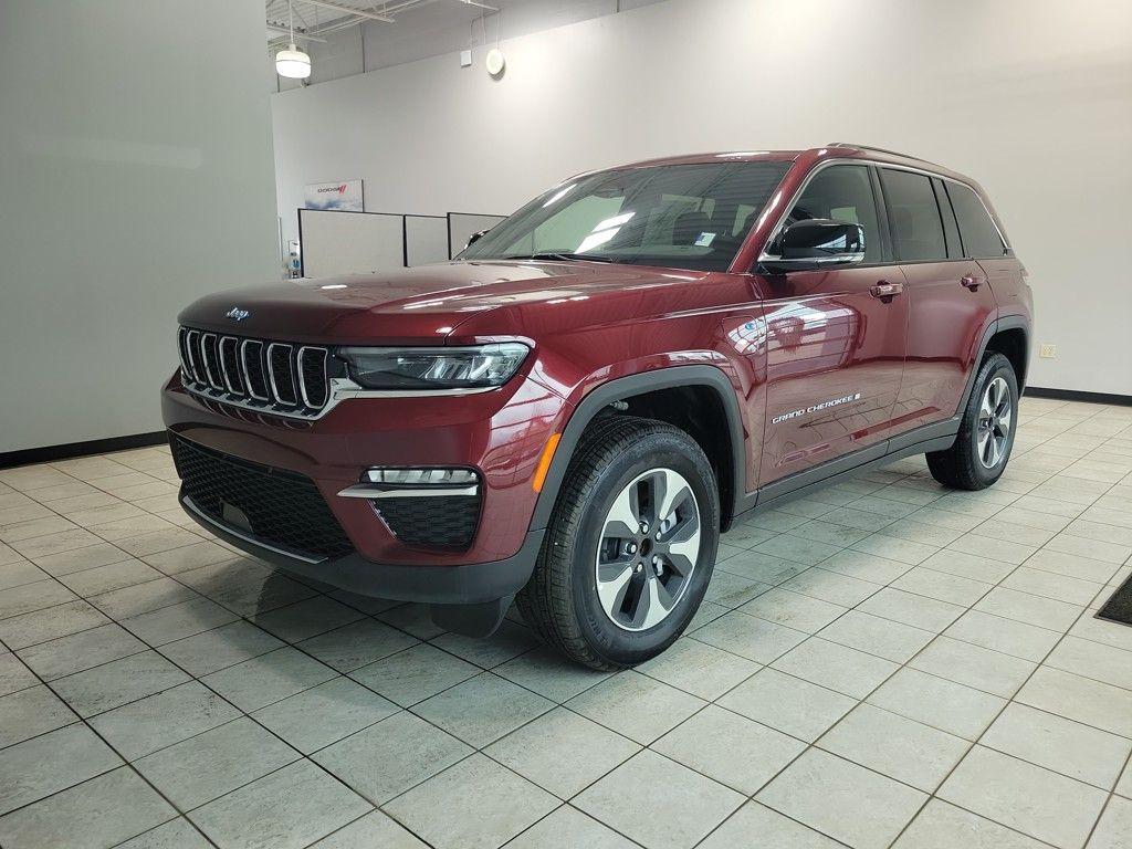 new 2025 Jeep Grand Cherokee 4xe car, priced at $56,595