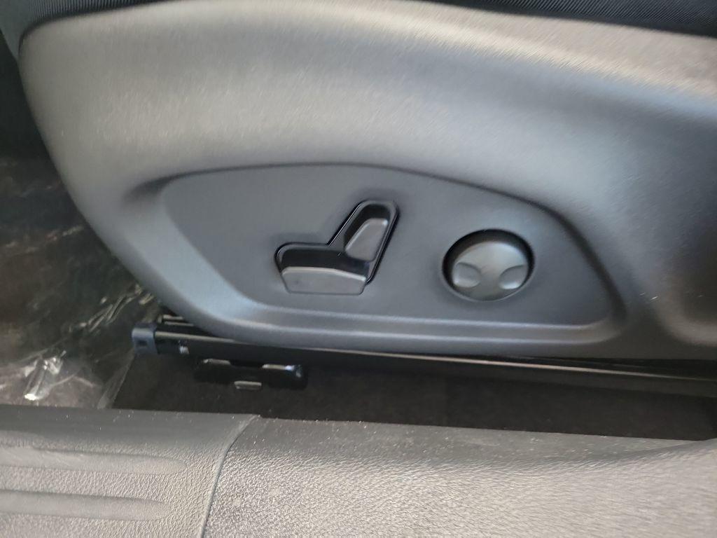 new 2026 Jeep Compass car, priced at $33,005