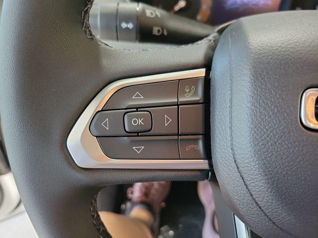 new 2026 Jeep Compass car, priced at $33,005