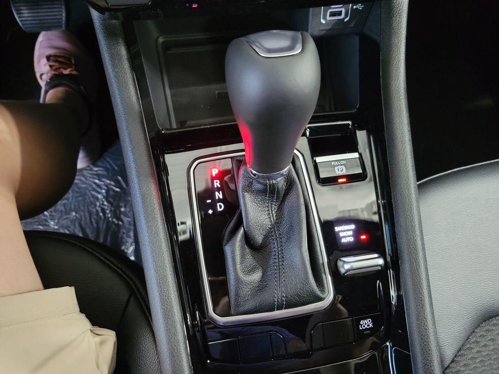 new 2026 Jeep Compass car, priced at $33,005