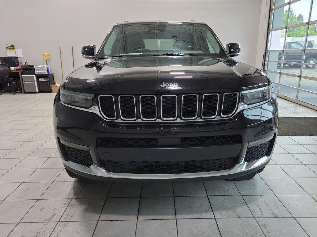 used 2021 Jeep Grand Cherokee L car, priced at $26,400