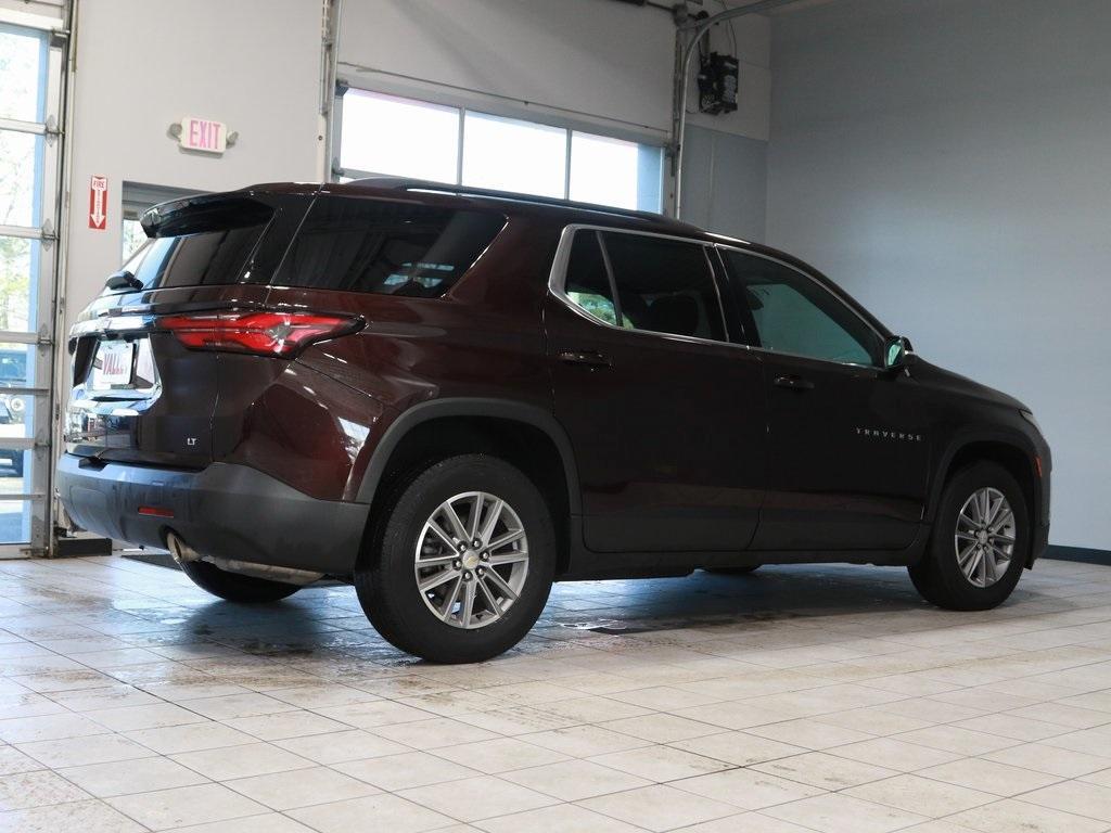 used 2022 Chevrolet Traverse car, priced at $27,511