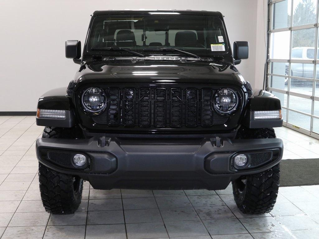 new 2024 Jeep Gladiator car, priced at $45,543