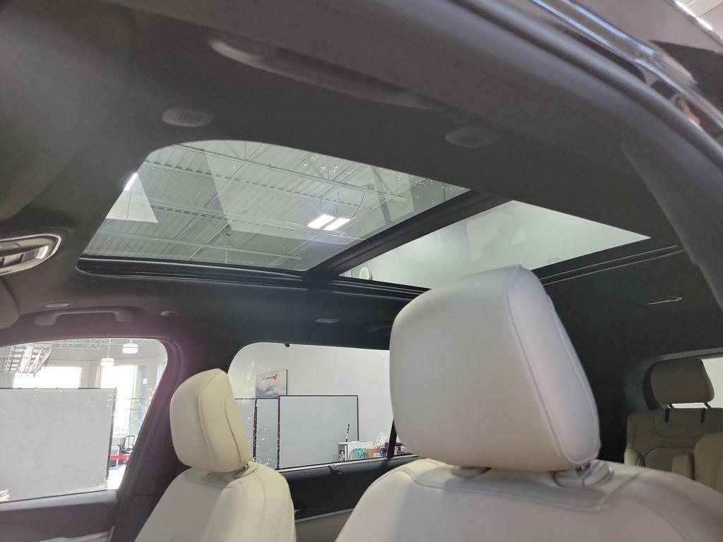 new 2025 Jeep Grand Cherokee L car, priced at $50,313