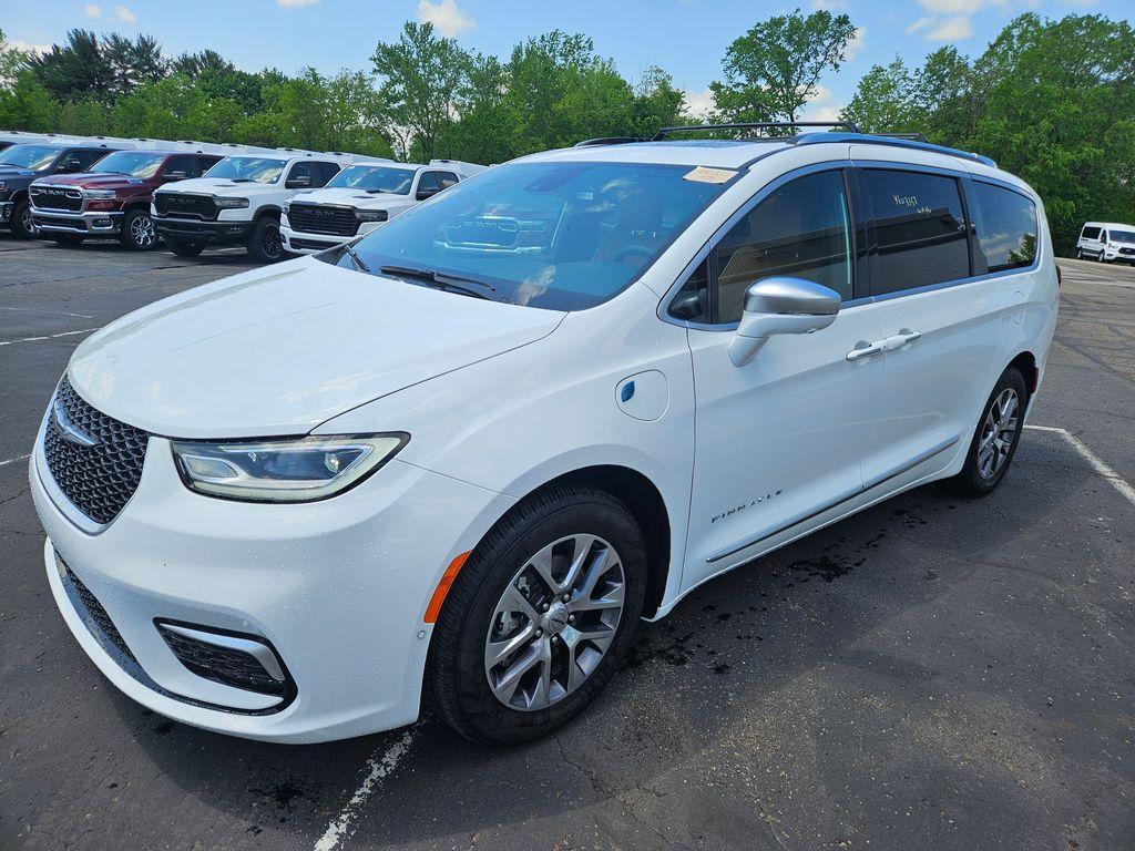 used 2024 Chrysler Pacifica Hybrid car, priced at $46,500
