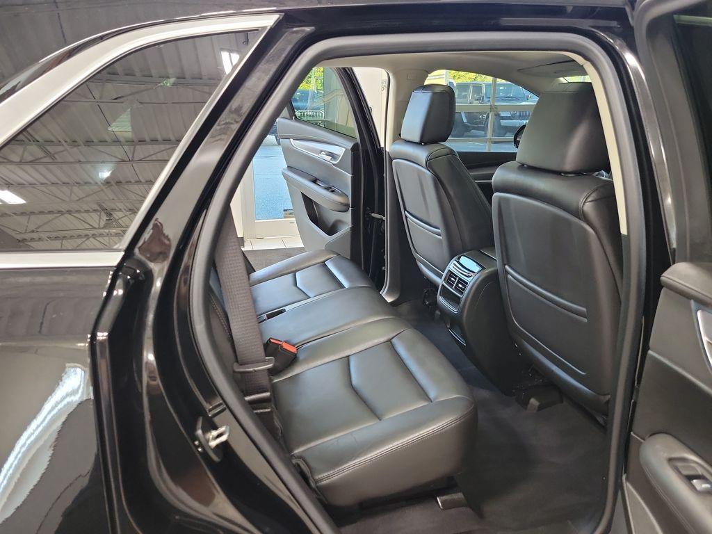 used 2017 Cadillac XT5 car, priced at $19,999