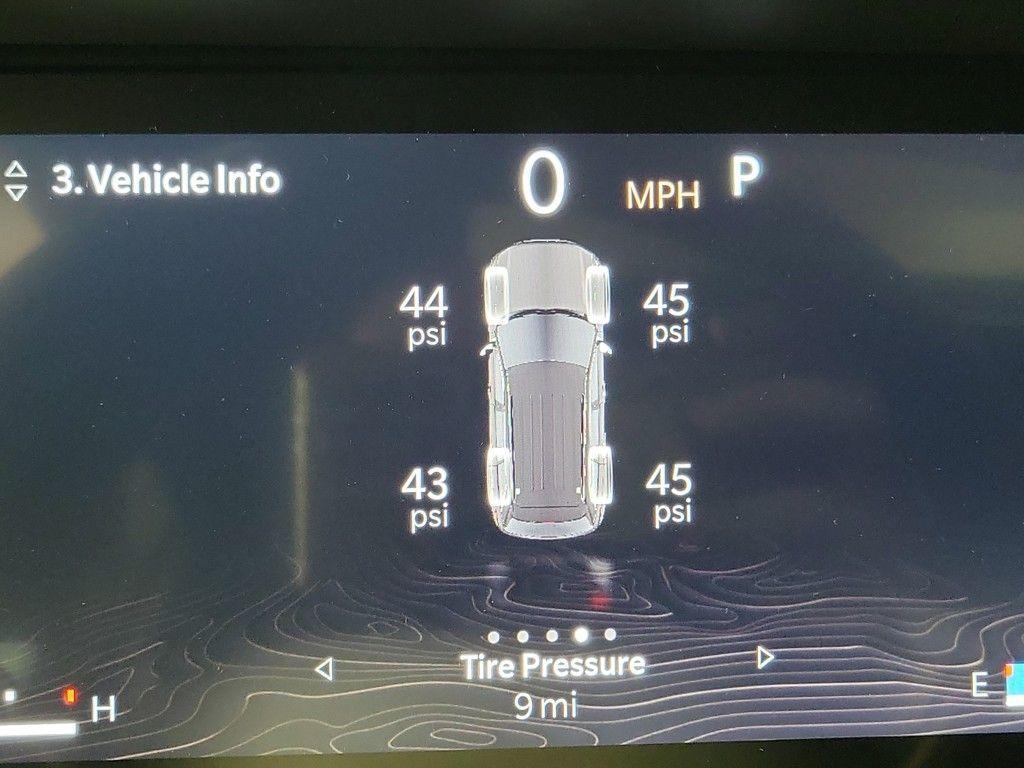 new 2025 Jeep Grand Cherokee car, priced at $47,585