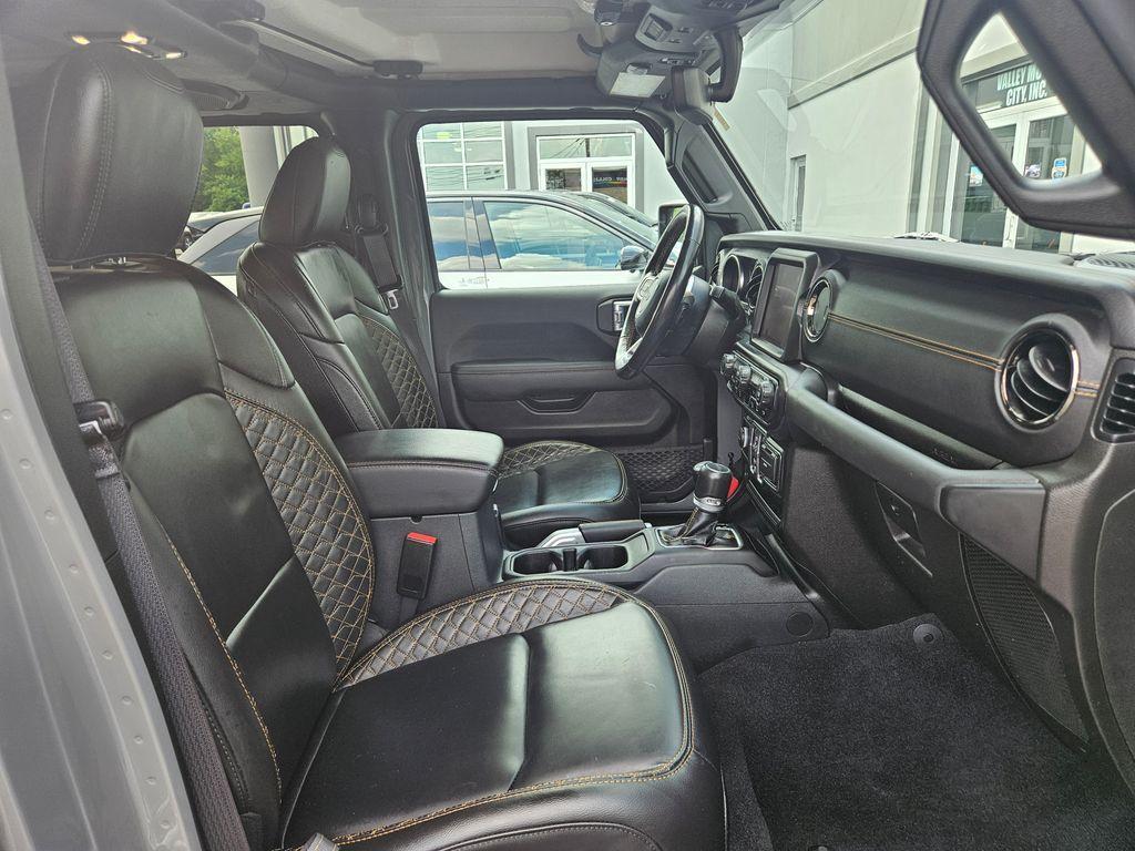 used 2022 Jeep Gladiator car, priced at $33,999
