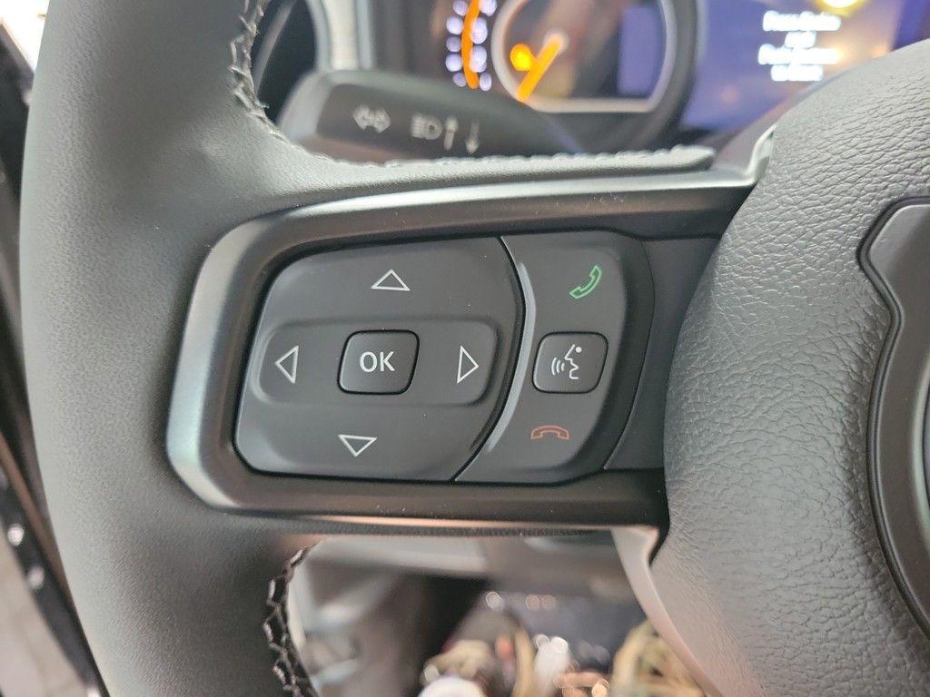 new 2025 Jeep Gladiator car, priced at $47,519