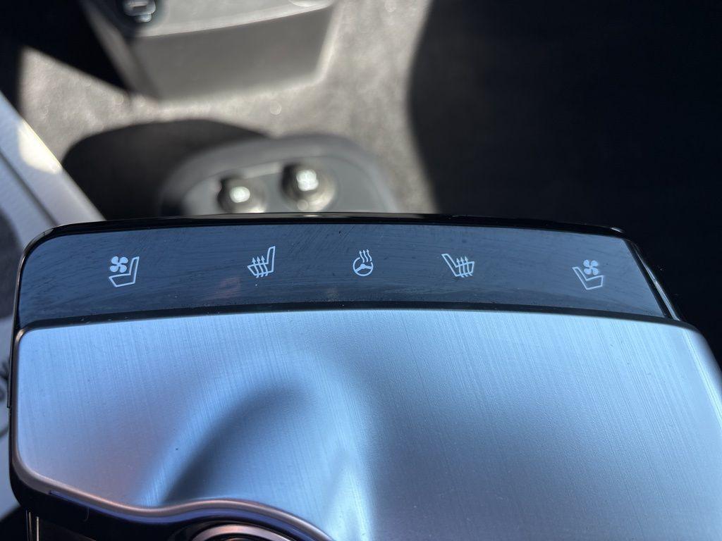 used 2023 Kia EV6 car, priced at $28,999