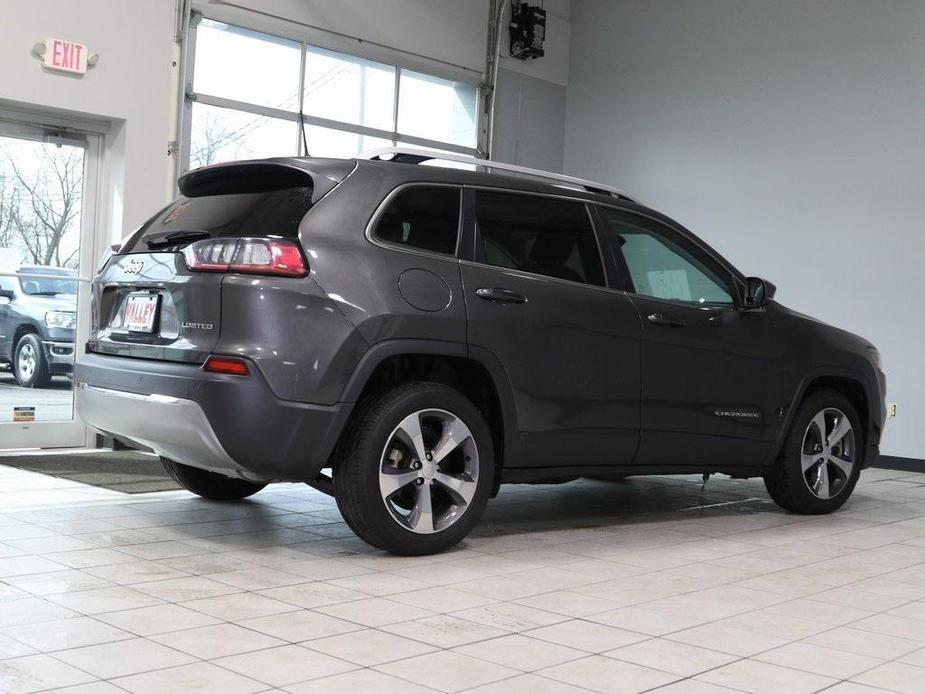 used 2019 Jeep Cherokee car, priced at $19,576