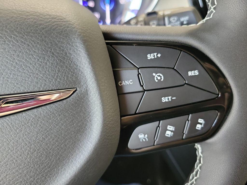 new 2026 Chrysler Pacifica car, priced at $54,785
