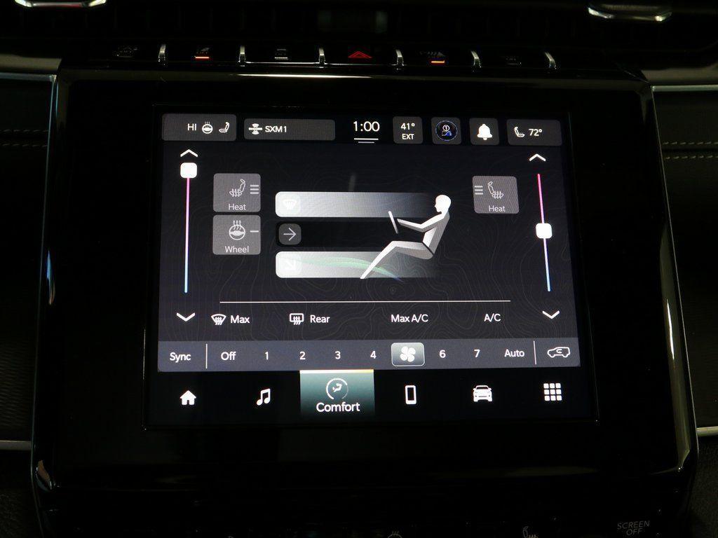 new 2025 Jeep Grand Cherokee car, priced at $39,986