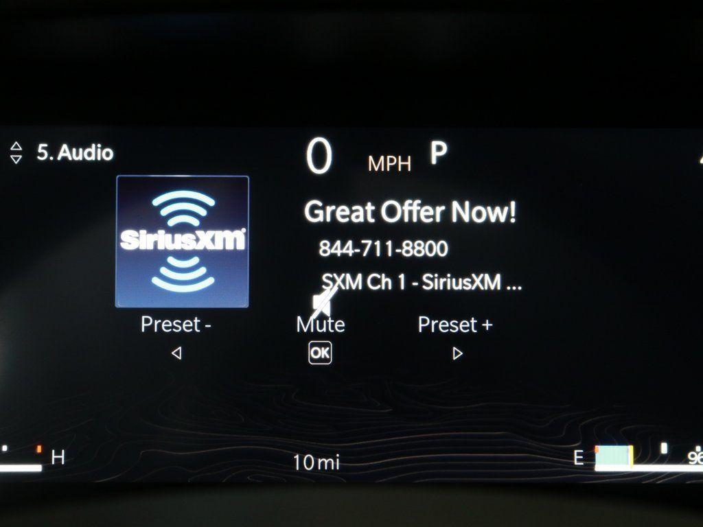 new 2025 Jeep Grand Cherokee car, priced at $39,986