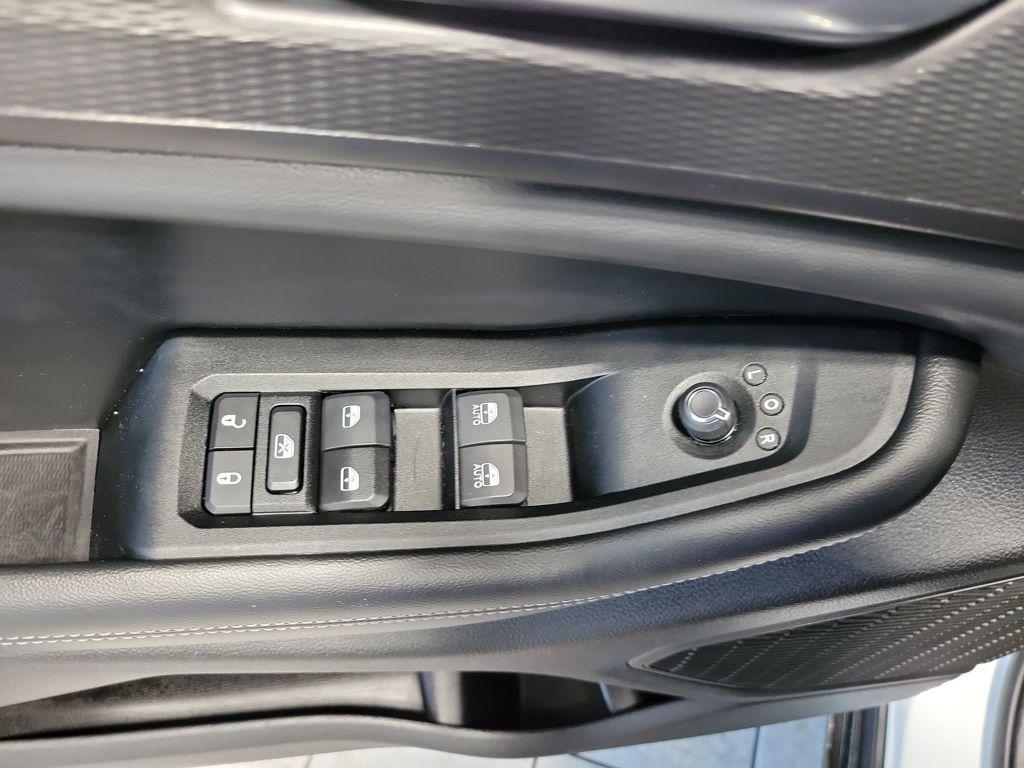 used 2024 Jeep Grand Cherokee L car, priced at $31,999