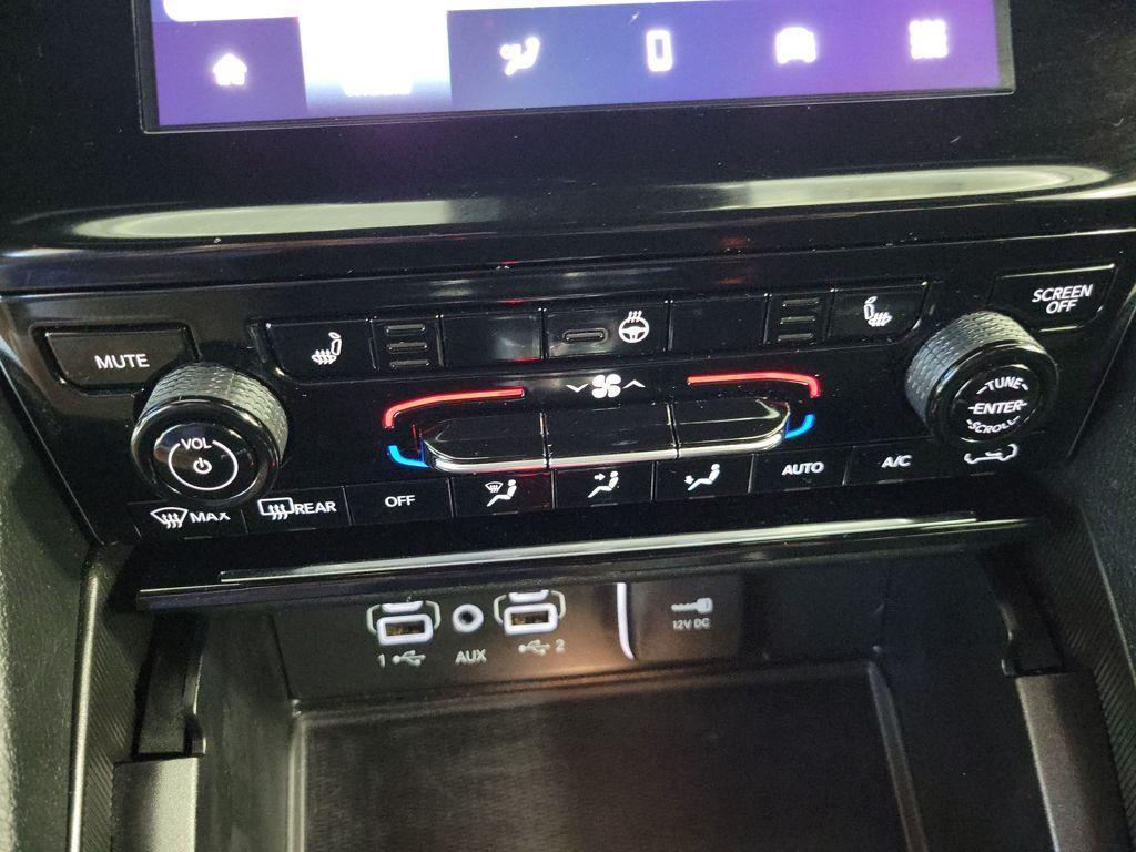 used 2024 Jeep Grand Cherokee L car, priced at $31,999