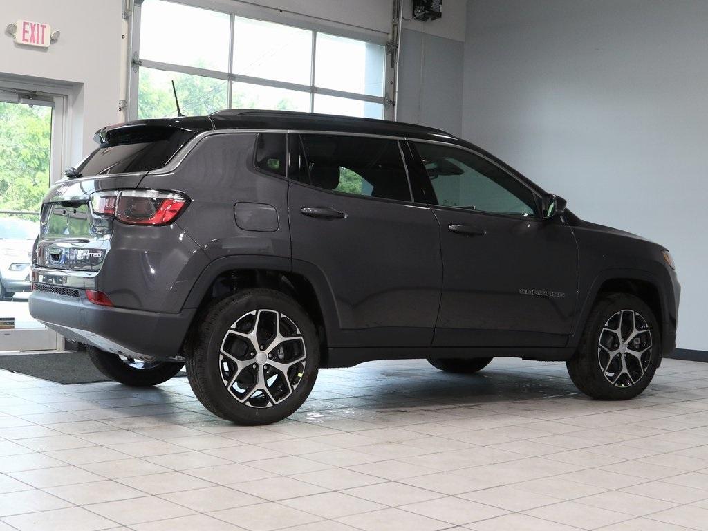 new 2024 Jeep Compass car, priced at $30,976