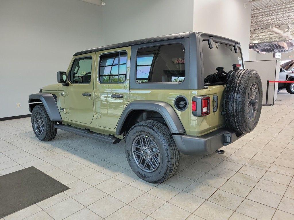 new 2025 Jeep Wrangler car, priced at $46,460