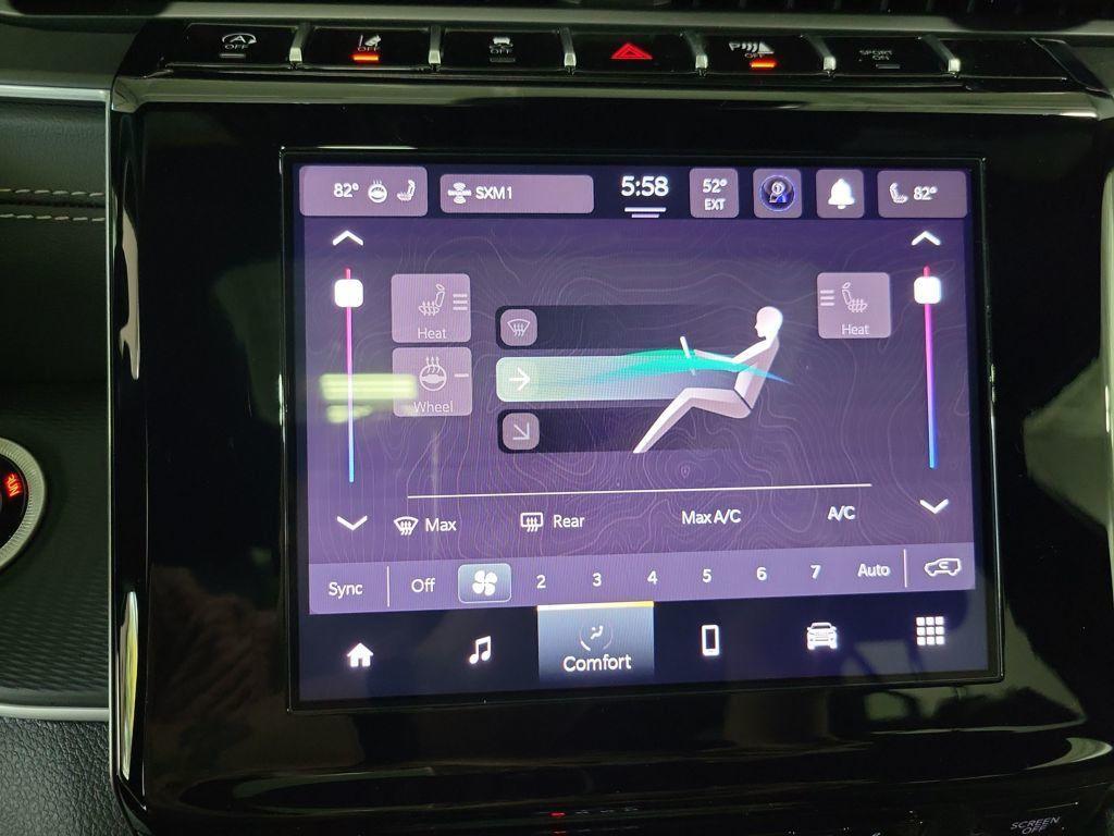 new 2025 Jeep Grand Cherokee car, priced at $44,708