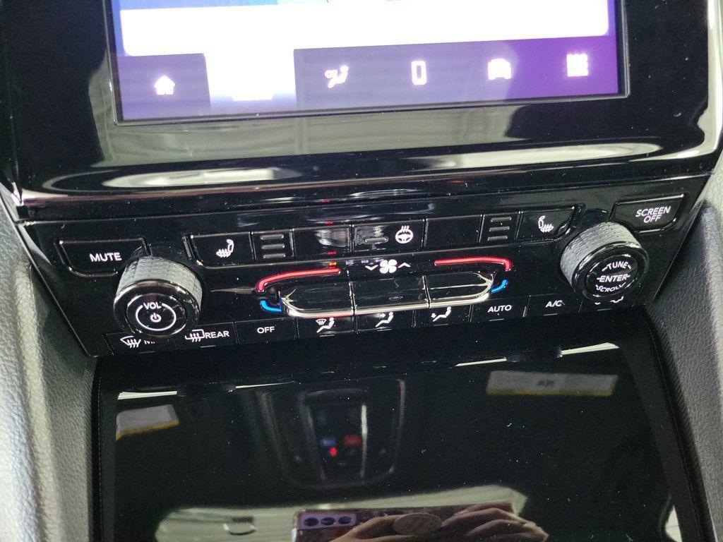 new 2025 Jeep Grand Cherokee car, priced at $44,708