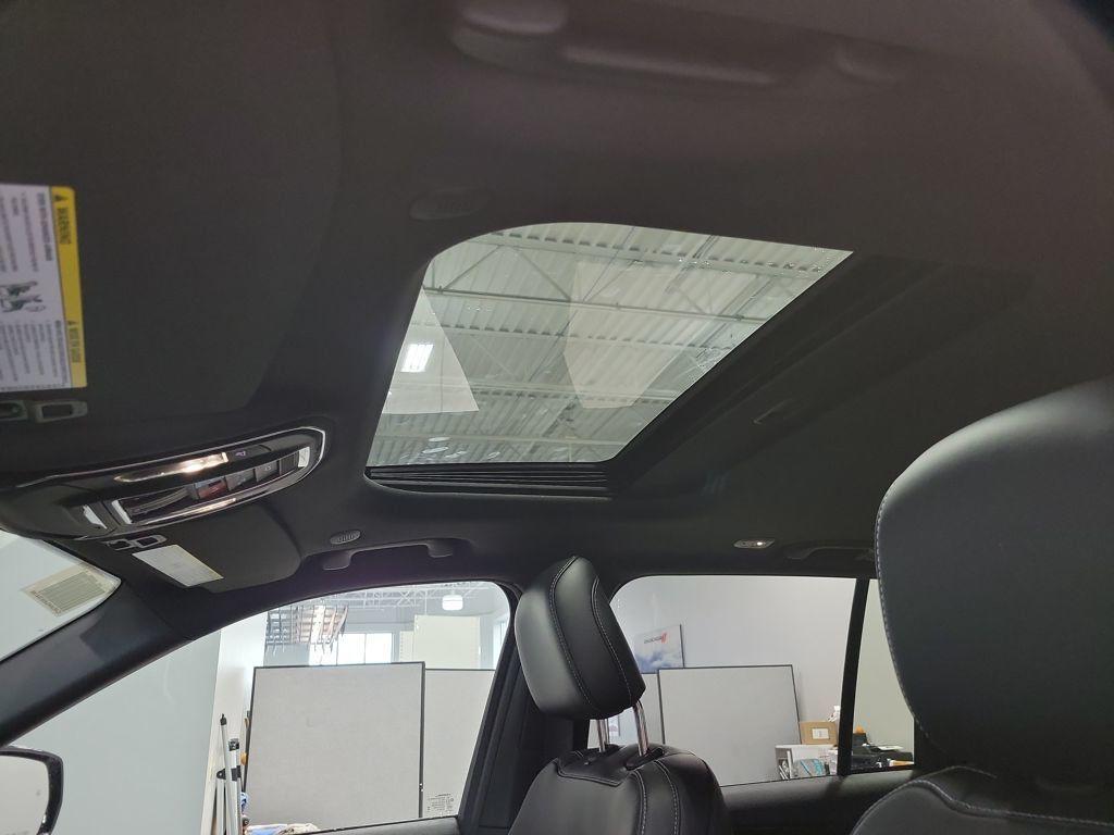 new 2025 Jeep Grand Cherokee car, priced at $44,708