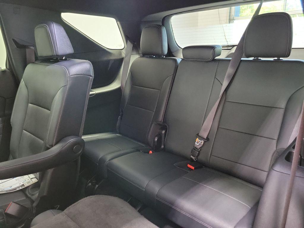used 2024 Chevrolet Traverse car, priced at $36,999