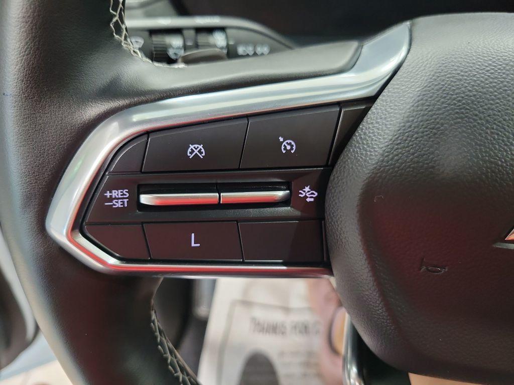 used 2024 Chevrolet Traverse car, priced at $34,799