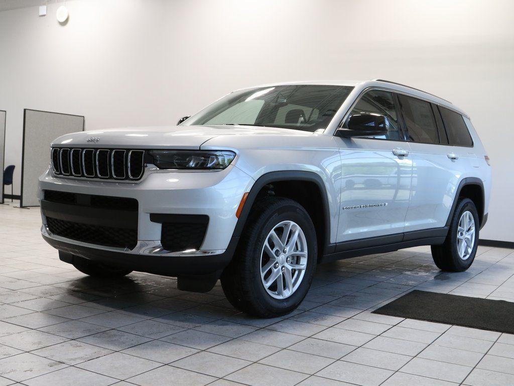 new 2023 Jeep Grand Cherokee L car, priced at $42,664