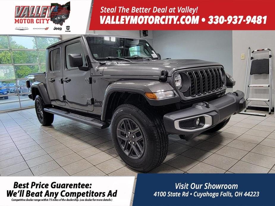 new 2024 Jeep Gladiator car, priced at $47,097