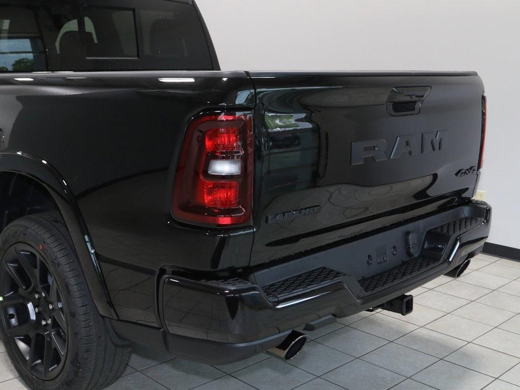 new 2025 Ram 1500 car, priced at $60,556