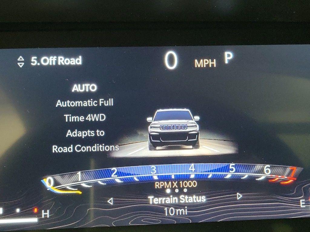new 2025 Jeep Grand Cherokee L car, priced at $47,952