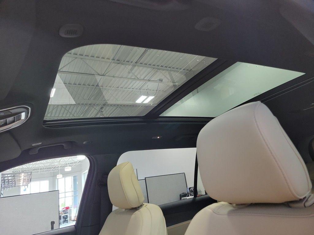 new 2025 Jeep Grand Cherokee L car, priced at $47,952