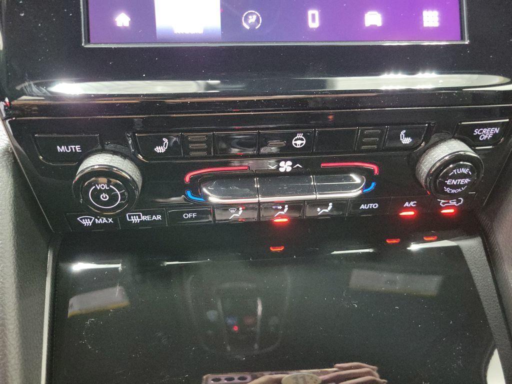 new 2025 Jeep Grand Cherokee car, priced at $44,708