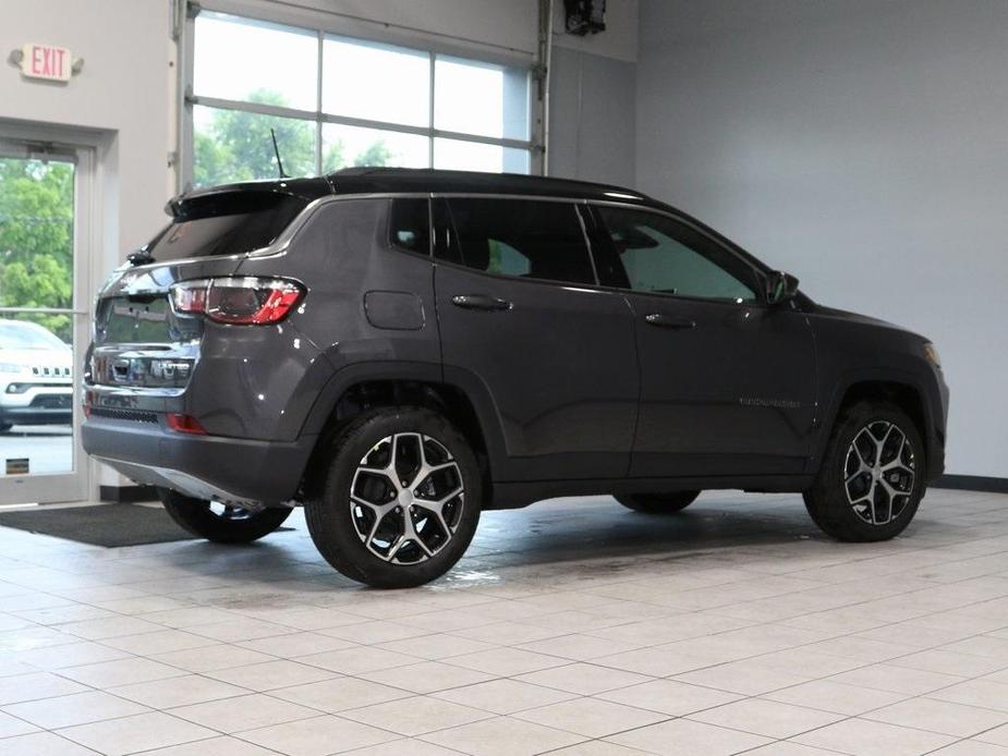 new 2024 Jeep Compass car, priced at $35,935