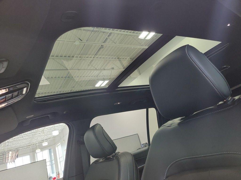 new 2025 Jeep Grand Cherokee L car, priced at $49,783