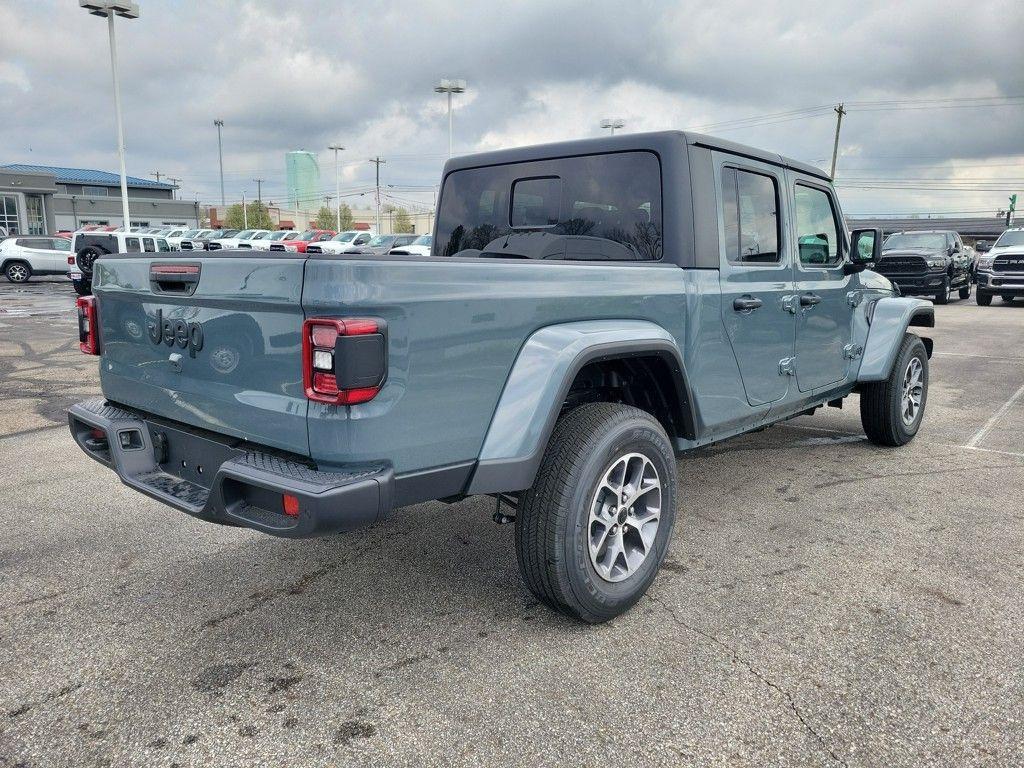 new 2025 Jeep Gladiator car, priced at $50,813