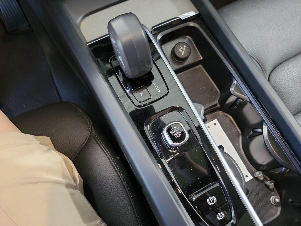 used 2025 Volvo XC60 car, priced at $36,999