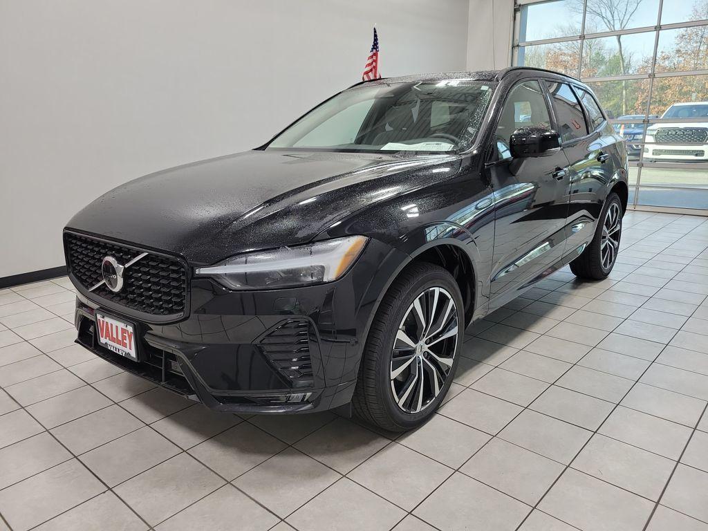used 2025 Volvo XC60 car, priced at $35,899