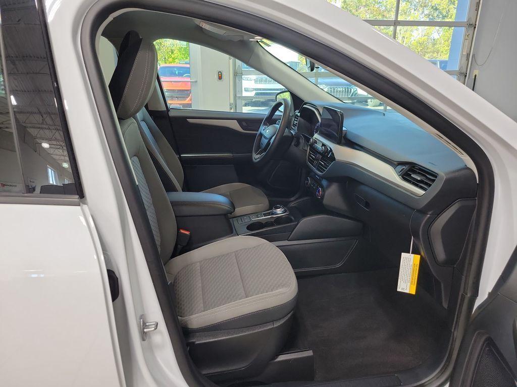 used 2022 Ford Escape car, priced at $21,999