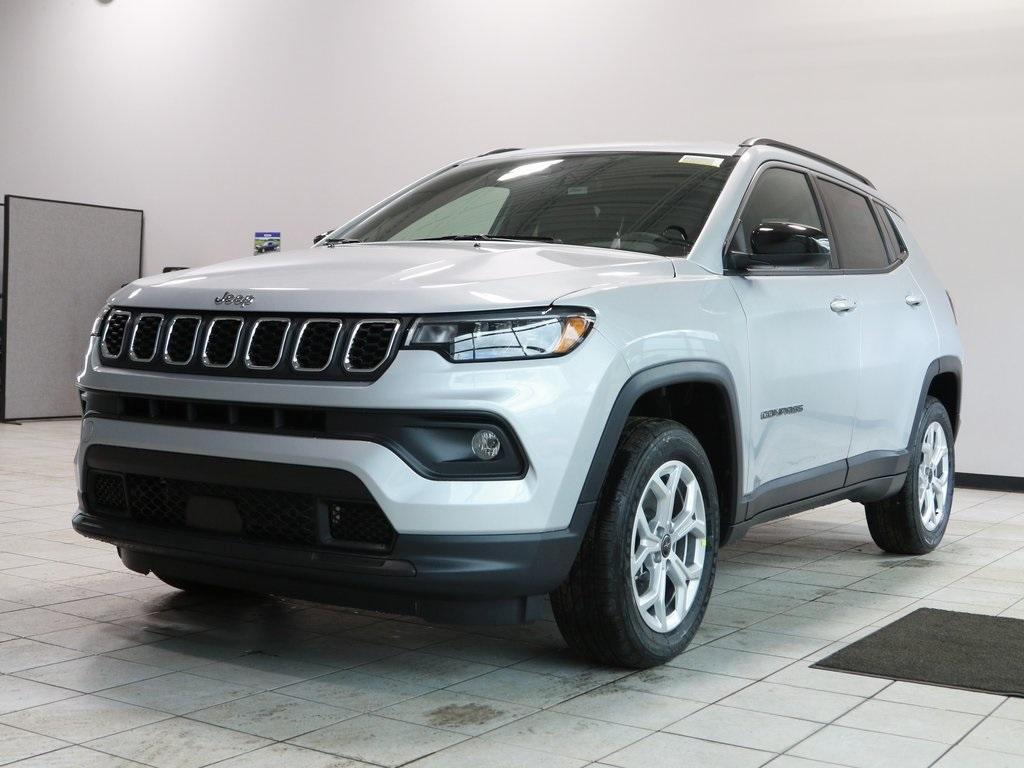 new 2025 Jeep Compass car, priced at $30,168