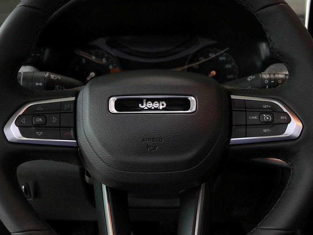 new 2025 Jeep Compass car, priced at $30,168
