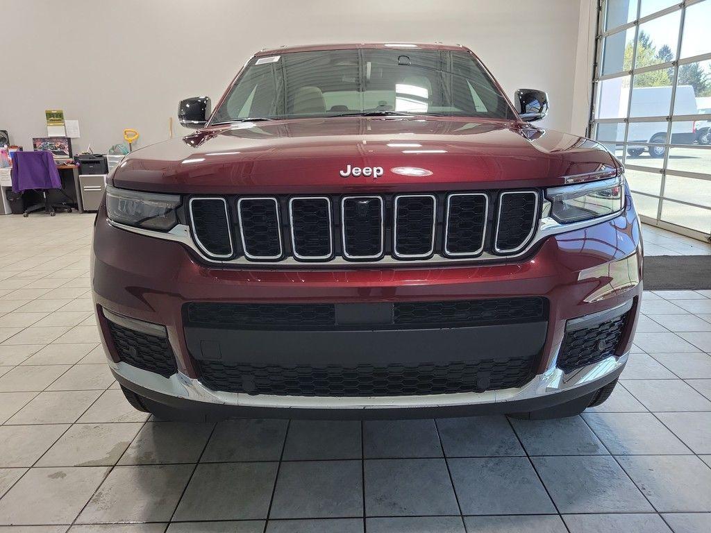 new 2025 Jeep Grand Cherokee L car, priced at $52,198