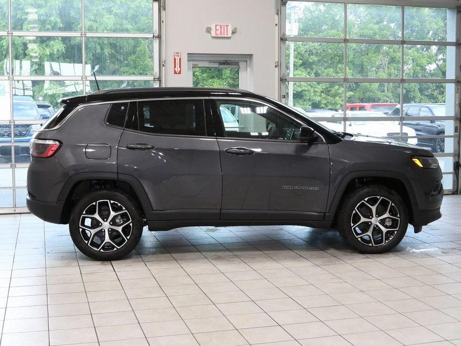 new 2024 Jeep Compass car, priced at $35,935